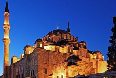 GÜNÜBİRLİK HIRKA-İ ŞERİF İSTANBUL TURU